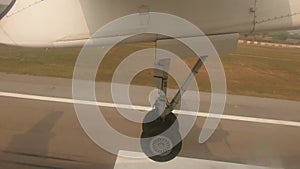 Retraction of the landing gear on an ATR commercial aircraft