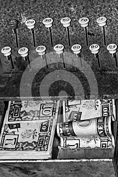 Retro Child`s Play Cash Register with Money