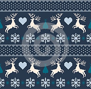 Retro Christmas knit reindeer in love navy cream seamless pattern