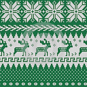 Retro Christmas knit snowflakes deer green
