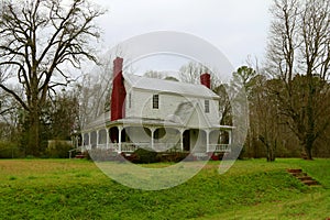 retro house historic southern vintage home preservation historical restored plantation