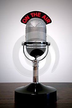 Retro microphone
