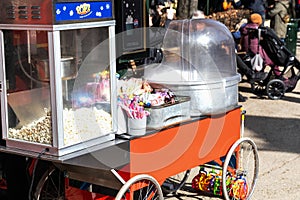 Retro Popcorn popper Machine in the park