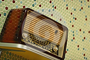 Retro radio