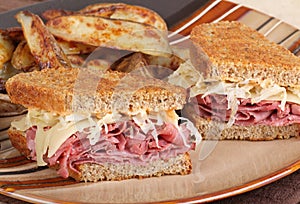 Reuben Sandwich Meal