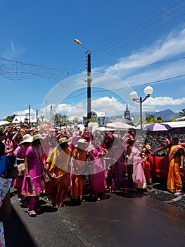 Reunion island hindi ceremony religion sky pink dÃÂ©filÃÂ©