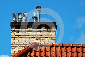 Revolving cowls eradicate downdraught in chimneys photo
