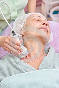 Rf skin tightening procedure.