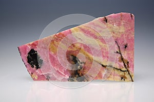 Rhodonite mineral photo