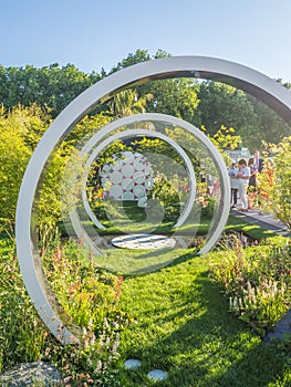 RHS Chelsea Flower Show 2017. The Breast Cancer Now Garden: Through the Microscope.