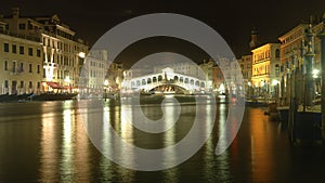 Rialto Bridge in venice photo