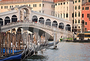 Rialto Bridge, Venice , Italy