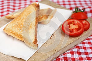 Riangle sandwich toast