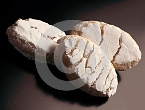 Ricciarelli cookies