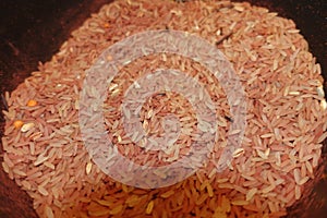 Rice with astaxanthin
