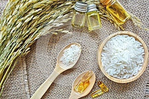 Rice bran oil capsules containing gamma oryzanol,