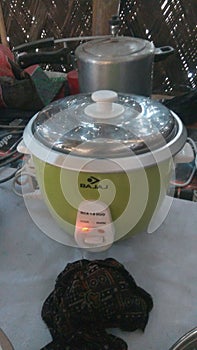 This is a Rice cocar into make easy to cocoing Rice