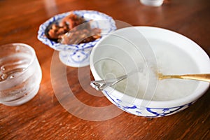 Rice in ice water