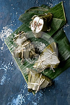 Rice piramidal dumplings