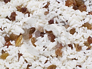 Rice with raisins