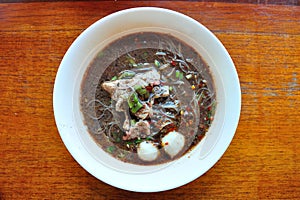 Rice Vermicelli noodle in Thicken soup with Porkball and Sliced