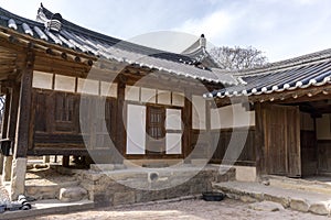 Rich choi family of gyeongju