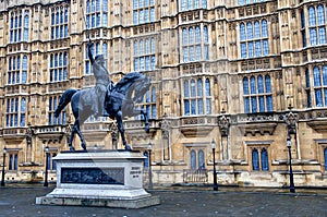 Statue of Richard the Lionheart outside the Houses Parliament, London.