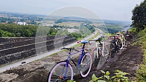 ride a bicycle to the mountain fixedgear