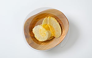 Ridged potato chips