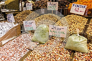 Ried nuts and spices in Istambul, Turkey.