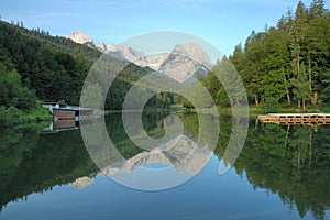 Riessersee and Zugspitze photo