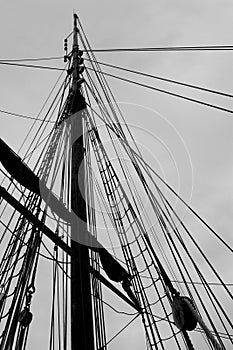 Rig of sailing ship