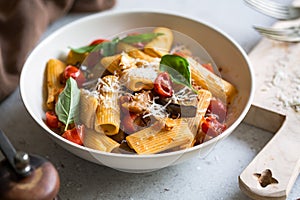 Rigatoni with Aubergine and Tomato