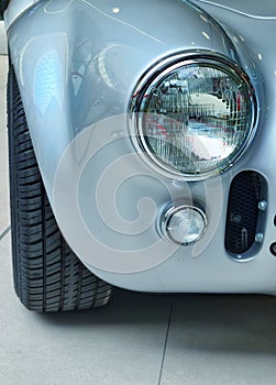 Right Cobra headlight
