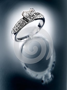 Ring with brilliants photo