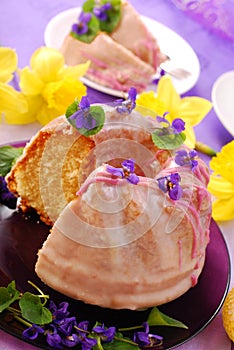 Ring cake with icing for easter
