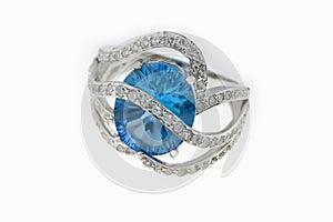 Ring with gem and brilliants