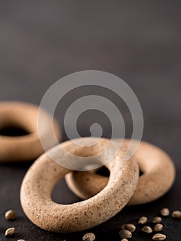 Ring-shaped cracknel with whole grain hemp flour