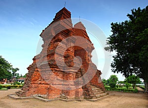 Ringin Lawang Ancient Gate