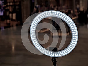 ringlight with remote control and as a gift a very robust
