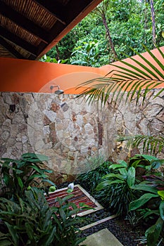 Rio Celeste Hotel Sower