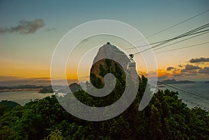 Rio de Janeiro, Brazil: Cable car and Sugar Loaf mountain in Rio de Janeiro