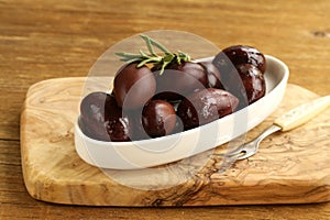 Ripe black kalamata olives