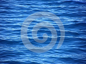   ondas sobre el azul el mar 