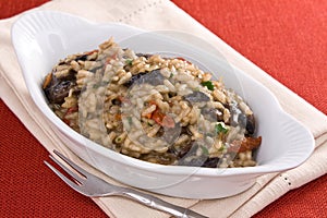 Risotto With Tomatoes and Mushrooms