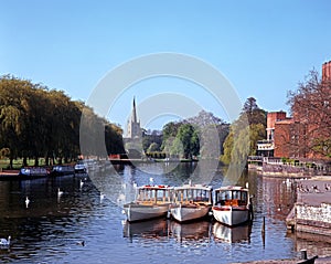 River Avon, Stratford-upon-Avon, UK. photo