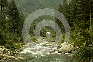 River Beas, Manali, Himachal Pradesh photo