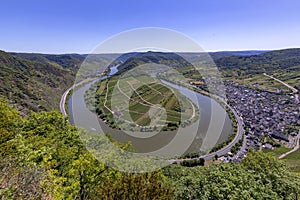 River bend of Moselle at Bremm