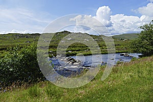 River Black Water in highlands of Scotland, GroÃŸbritanien