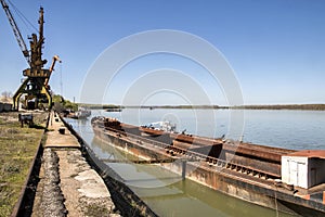 River bulk barge and cranes